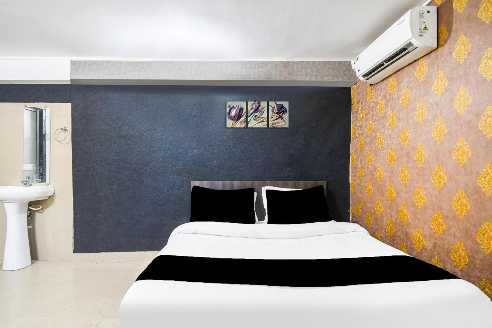 Super Hotel O Champasari Siliguri Formerly Four Fox Suits Panchanai Extérieur photo