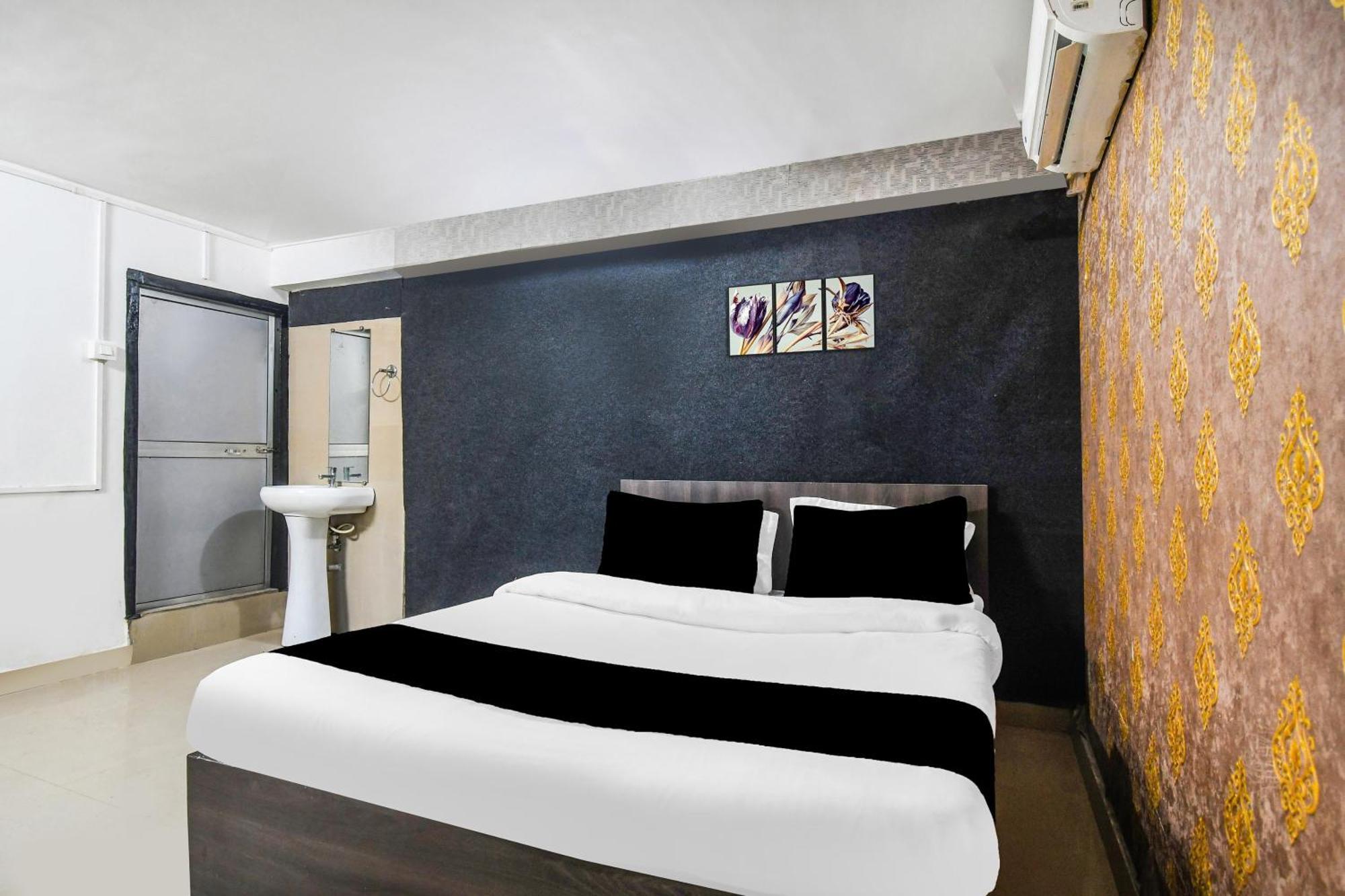 Super Hotel O Champasari Siliguri Formerly Four Fox Suits Panchanai Extérieur photo
