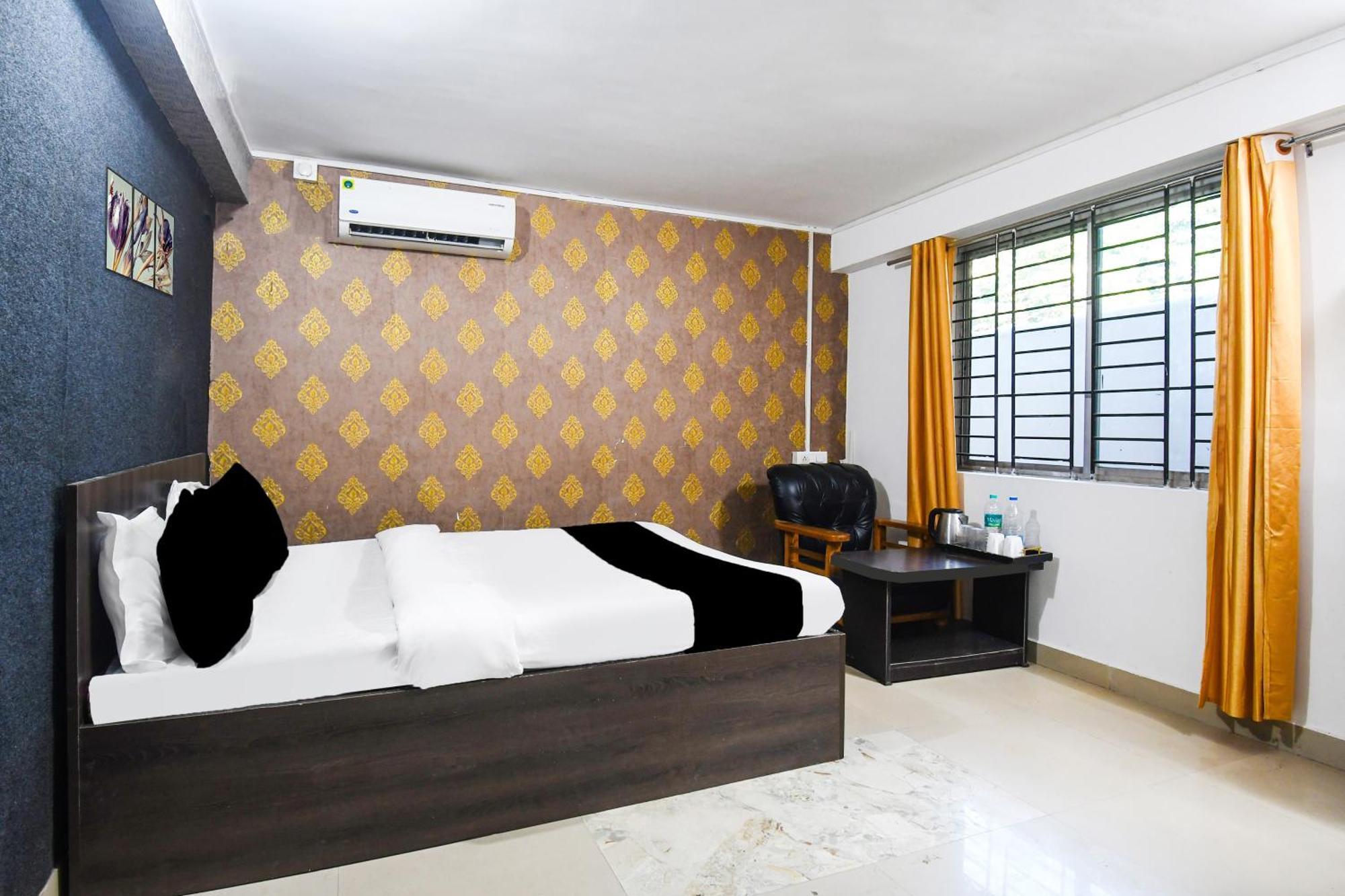 Super Hotel O Champasari Siliguri Formerly Four Fox Suits Panchanai Extérieur photo